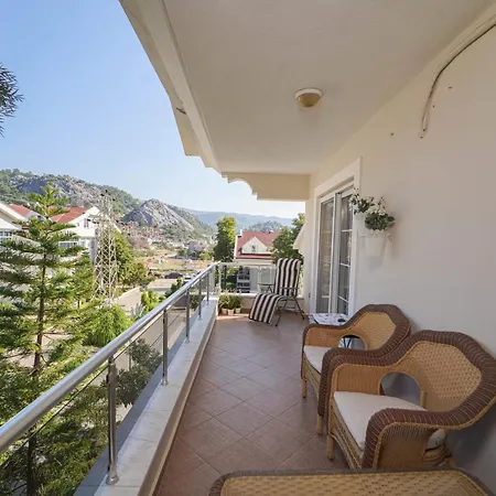 Lovely Apartment With Impressive View In Marmaris Appartement